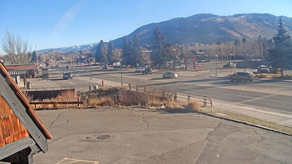 Jackson: SeeJacksonHole HeadQuarters [SeeJH HQ