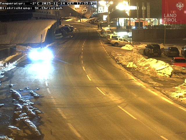 Gemeinde Sankt Anton am Arlberg: Sankt Christoph am Arlberg - Tirol, Österreich: B 197 Arlbergstraße, St.Christoph Schmittentunnel Nord Blickrichtung St.Christoph