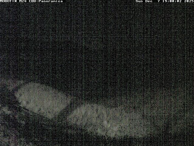 Spoleto: Lago di Arezzo - Umbria, Italia: Diga di Arezzo