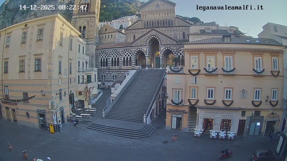 Amalfi: Campania, Italia: Piazza Duomo