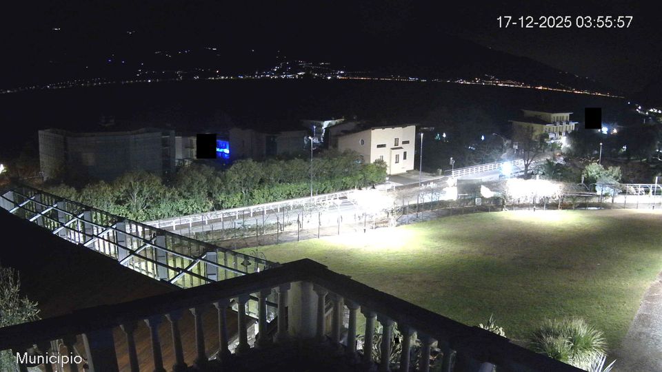 Limone sul Garda: Lombardia, Italia: Villa _ Boghi