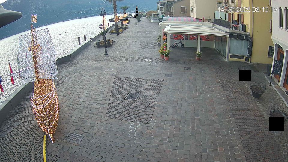 Limone sul Garda: Lombardia, Italia: Lungolago _ Marconi