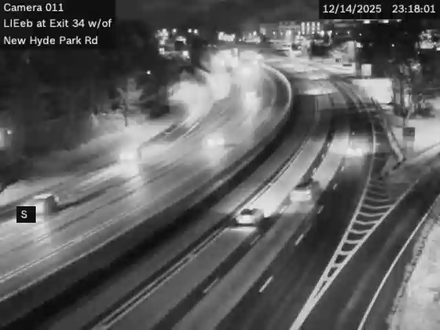 Munsey Park › East: I-495 West of New Hyde Park Rd