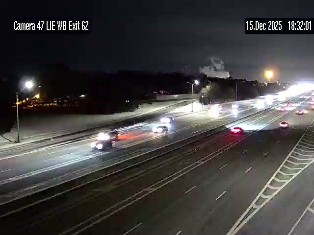 Lake Grove › West: I-495 at Waverly Ave