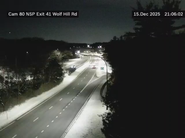Huntington Bay › East: NSP at Wolf Hill Road