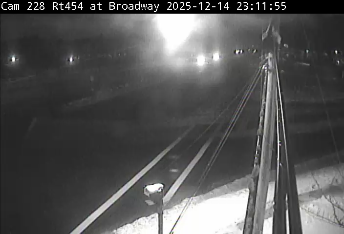 Islandia: NY 454 at Broadway Ave; Northeast