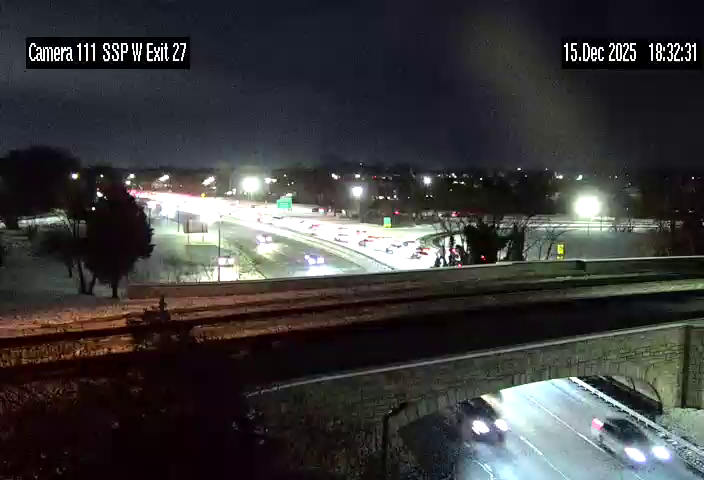 North Wantagh › West: SSP between the WSP North and South Exits