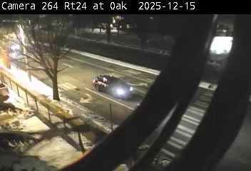 Hempstead: NY 24 Westbound at Oak St