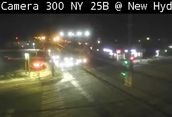 Munsey Park: NY25B at New Hyde Park Road