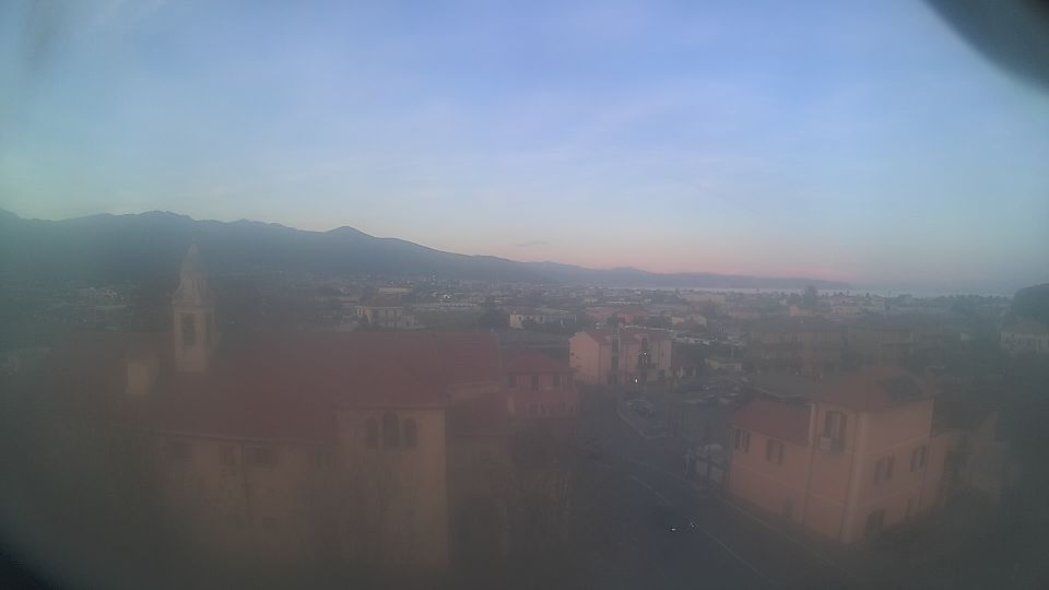 Albenga: Liguria, Italia: LICEO _ "G. BRUNO" _ DIREZIONE EST CERIALE