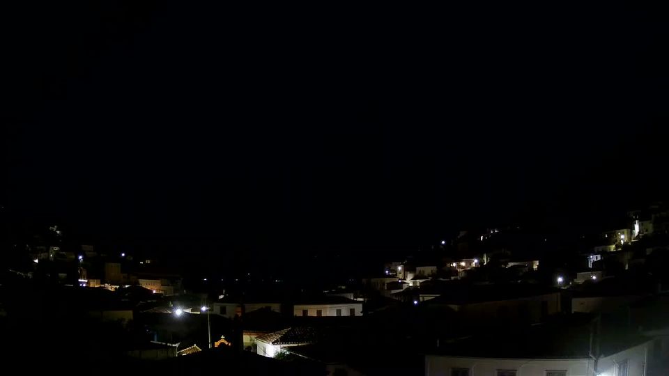 Vlychos › North: Idra