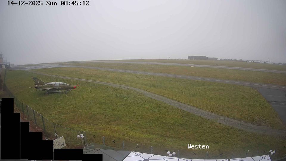 Bayreuth › West: Flugplatz