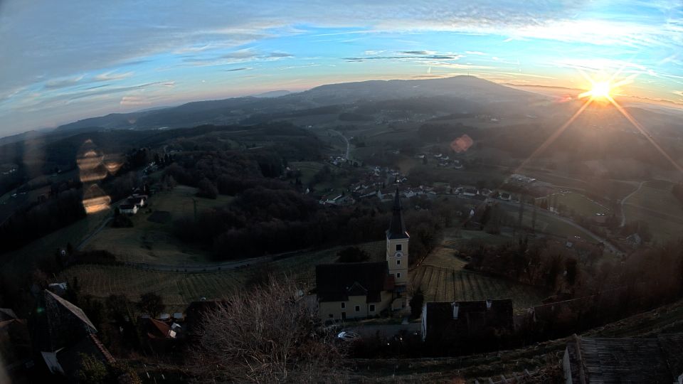 Bad Gleichenberg: Schloss Kapfenstein, Blick auf Kapfenstein