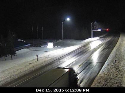 Field › South-west: Highway 1 about 16 km west of BC/Alberta border at - Access Road, looking southwest
