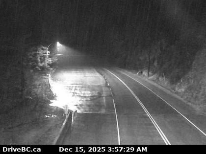 Area B › South: Highway 1 at Alexandra Bridge, looking south