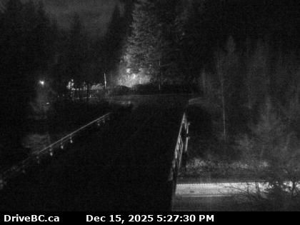 Harrison Hot Springs › North: Highway 1 at Herrling Island overpass, looking north
