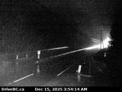 Langford › North: Highway 1 at Tunnel Hill on the Malahat, looking north