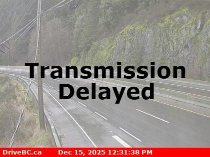 Langford › South: Highway 1 at Tunnel Hill on the Malahat, looking south