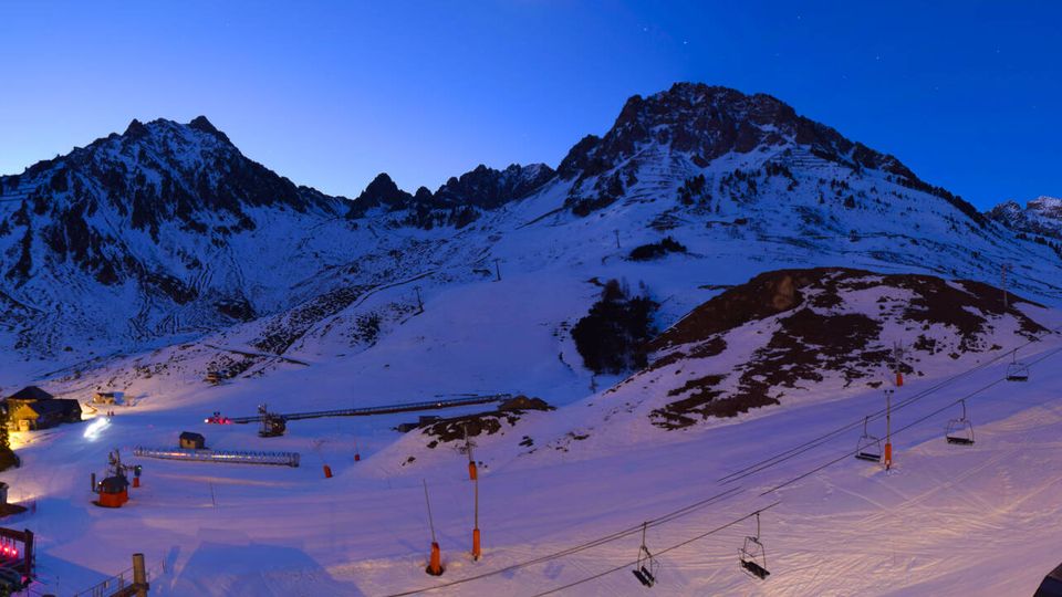 Bagneres-de-Bigorre › East: La Mongie