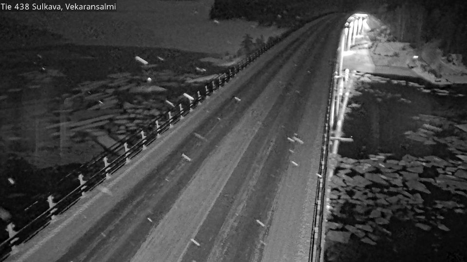 Sulkava: Tie 438 Tie 438 - Vekaransalmi - Virmutjoelle