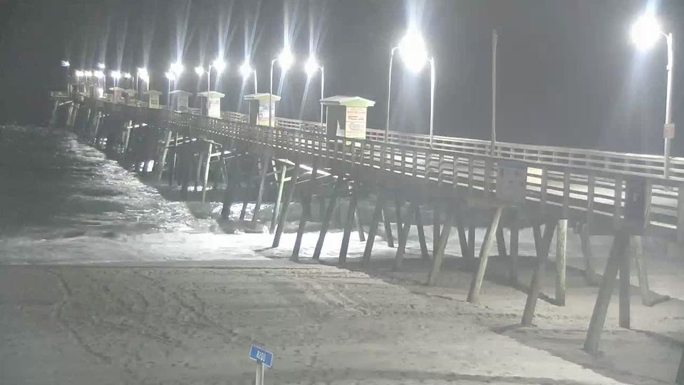 Emerald Isle: Bogue Inlet Fishing Pier
