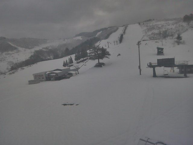 Higashinaruse: Jeunesse Kurikoma Ski Resort