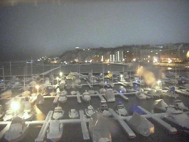 Otaru: マリーナサンライズ