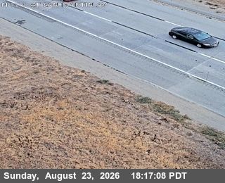San Martin › North: TVB44 - US-101 - Avenue