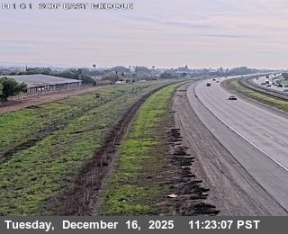 San Martin › North: TVB45 - US-101 : South Of East Middle Avenue