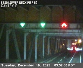 Richmond › East: TVR42 - I-580 : Lower Deck Pier 59