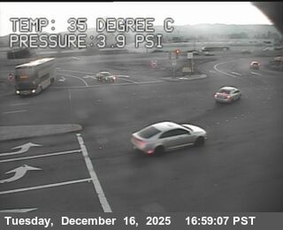 Burlingame › North: T093W - US-101 : N101 Broadway On Off Ramp Westview