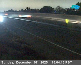 Tracy › South: 46 - WB I-205 MacArthur Drive RWIS