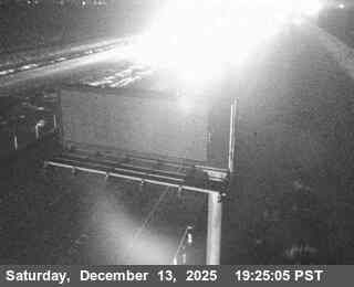 Athlone › North: 66 - NB SR-99 N/O Deadman's Creek