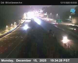 San Diego: Torrey Pines › South: C048) I-5 : Genesee