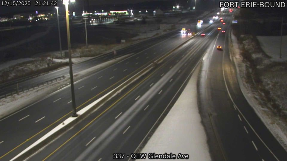 Niagara-on-the-Lake: QEW near Glendale Avenue