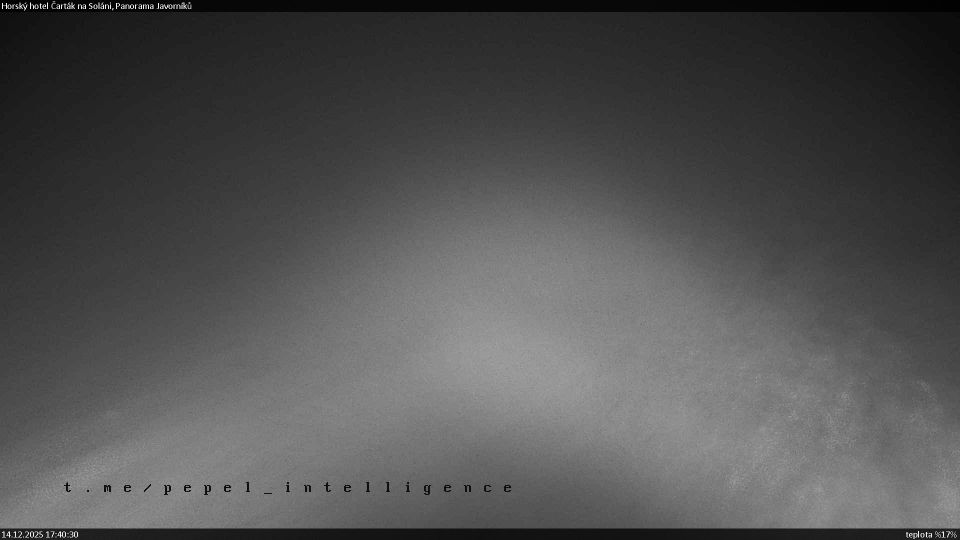 Hutisko-Solanec: Solanec pod Solanem: Horský hotel Čarták na Soláni - Panorama Javorníků