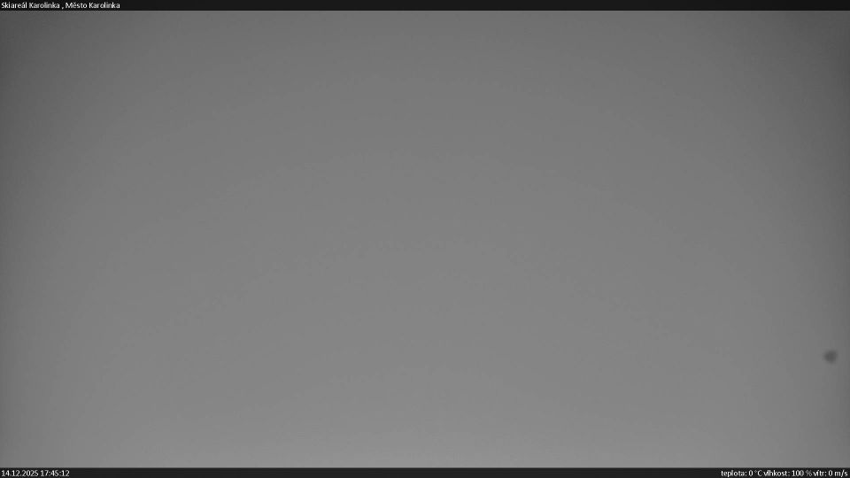 Karolinka: Skiareál - Město