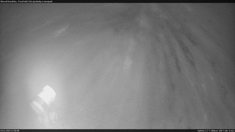 Karolinka: Skiareál - Prostřední část sjezdovky a snowpark