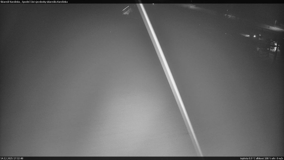 Karolinka: Skiareál - Spodní část sjezdovky skiareálu