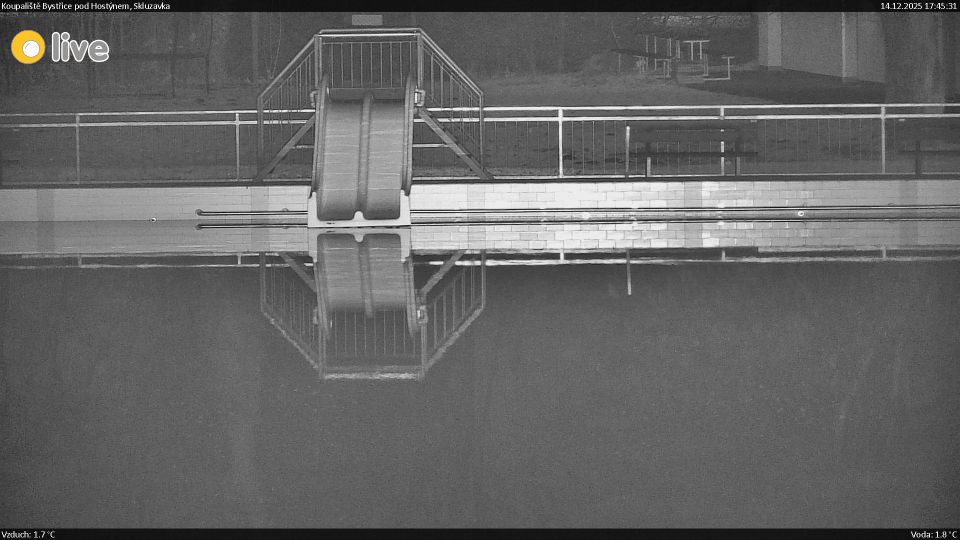 Bystrice pod Hostynem: Koupaliště - Skluzavka