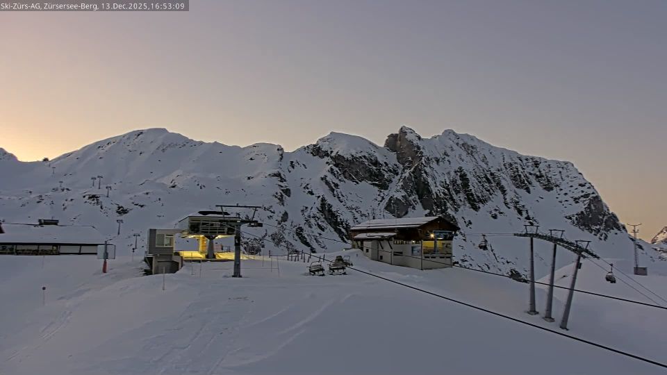 Gemeinde Lech: Zürsersee chairlift mountain station - Zürsersee Sesselbahn