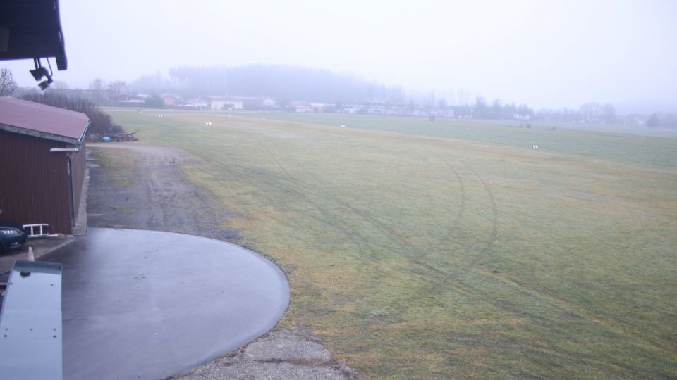 Bad Endorf › South: Flugplatz Bad Endorf