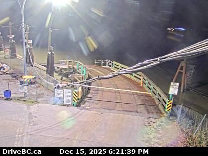 Surrey › East: Port Kells, at Barnston Ferry Landing, looking east