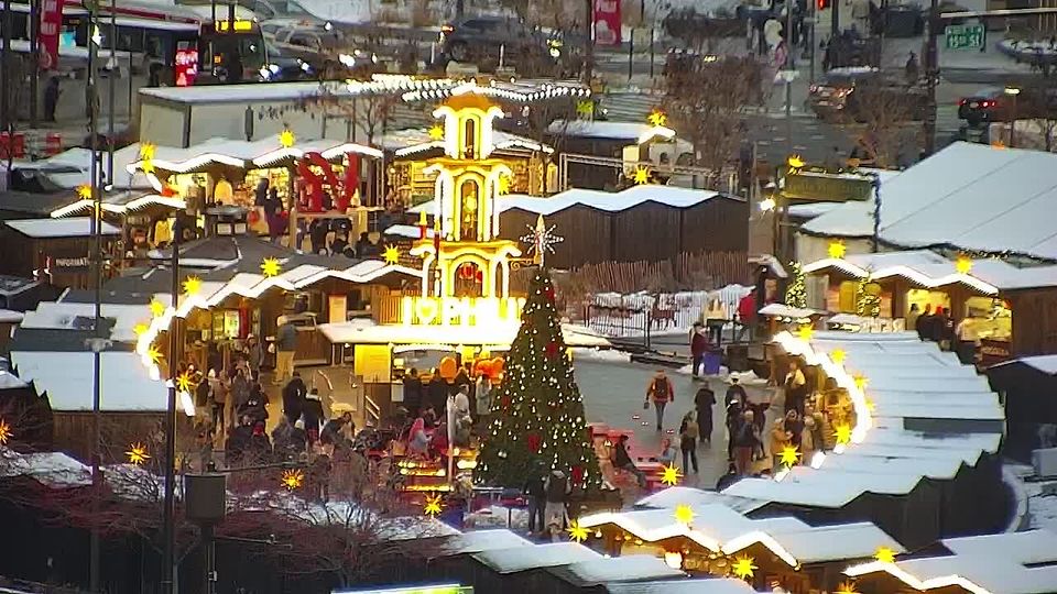 Philadelphia › West: Logan Square