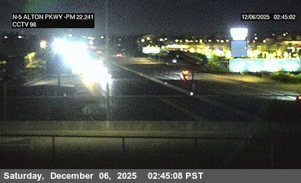 Irvine: Irvine Spectrum › North: I-5 : (98) Alton Parkway