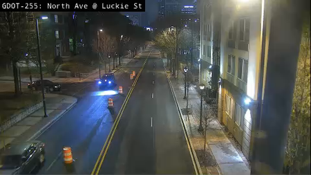 Almedia: I-10 (This camera is located in the median of I-10)