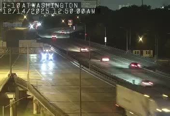 ˌbætən ˈruːʒ: Beauregard Town: I-10 at Washington Street