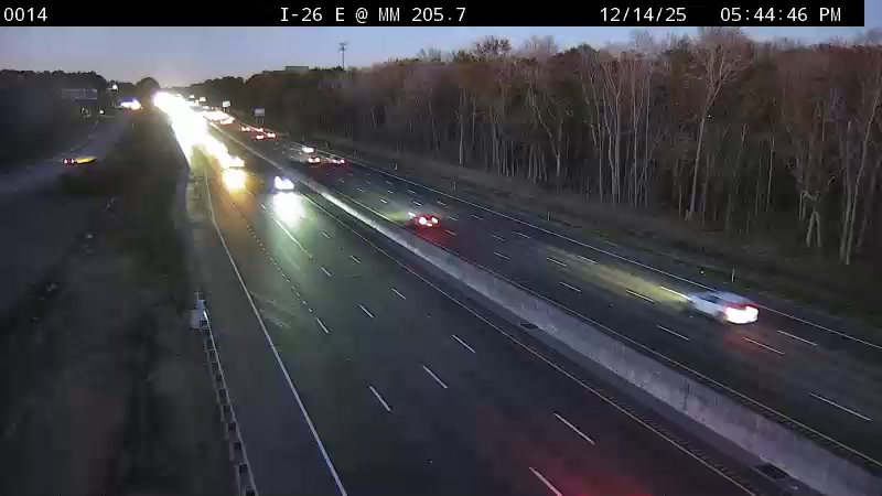North Charleston: I-26 E @ MM 205.7