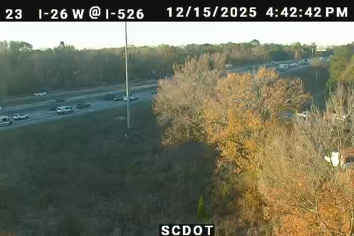 North Charleston: I-26 W @ MM 212.5 (I-526)