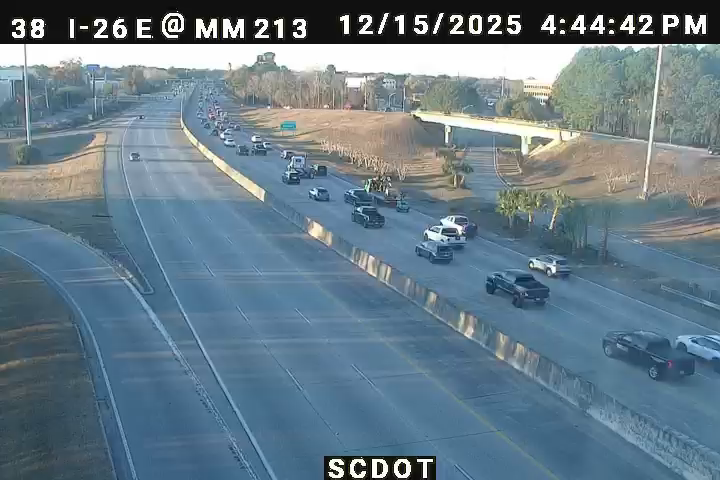 North Charleston: I-26 E @ MM 213 (Montague Ave)